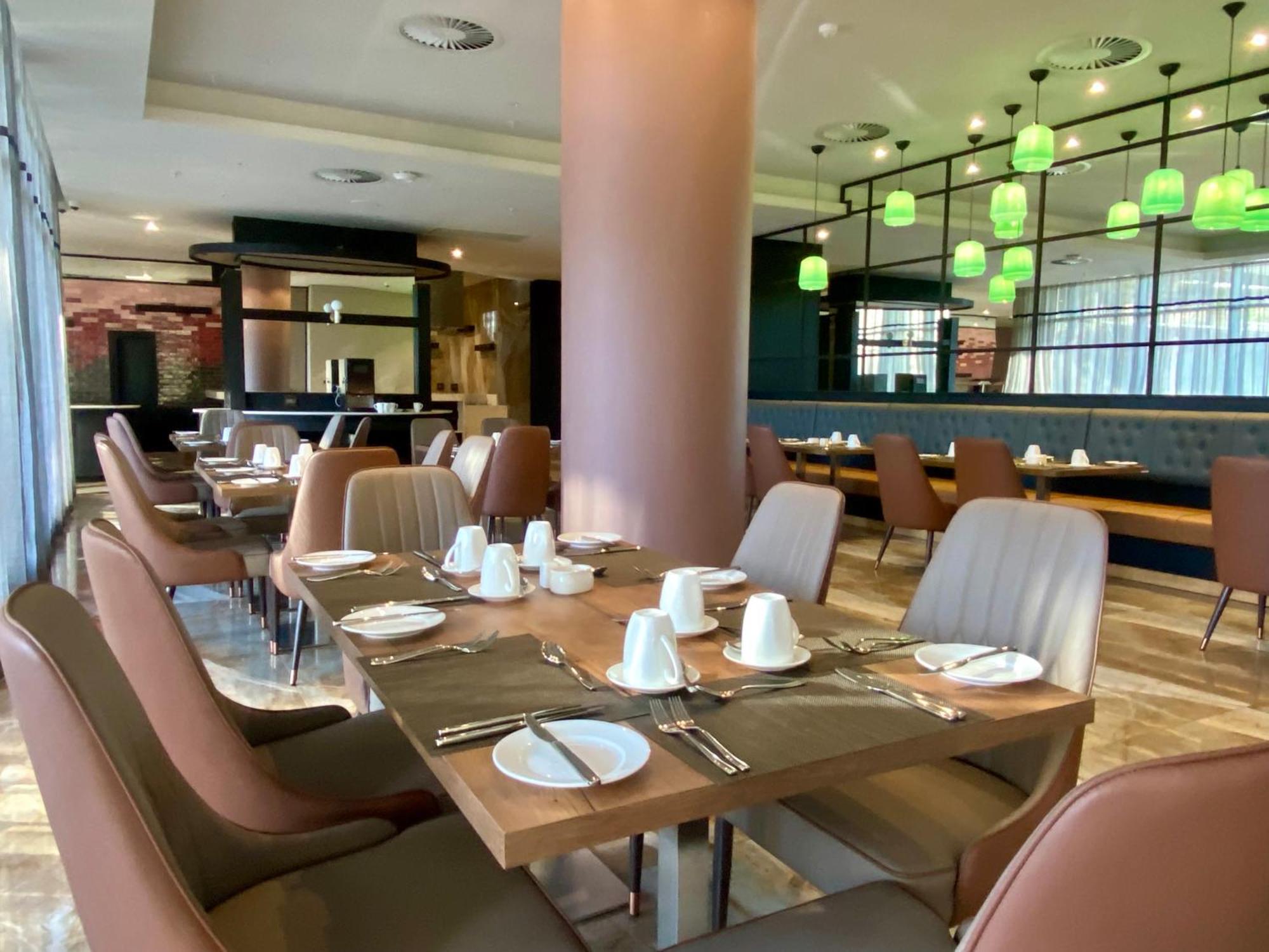 Coastlands Skye Hotel, Ridgeside, Umhlanga Durban Exterior photo